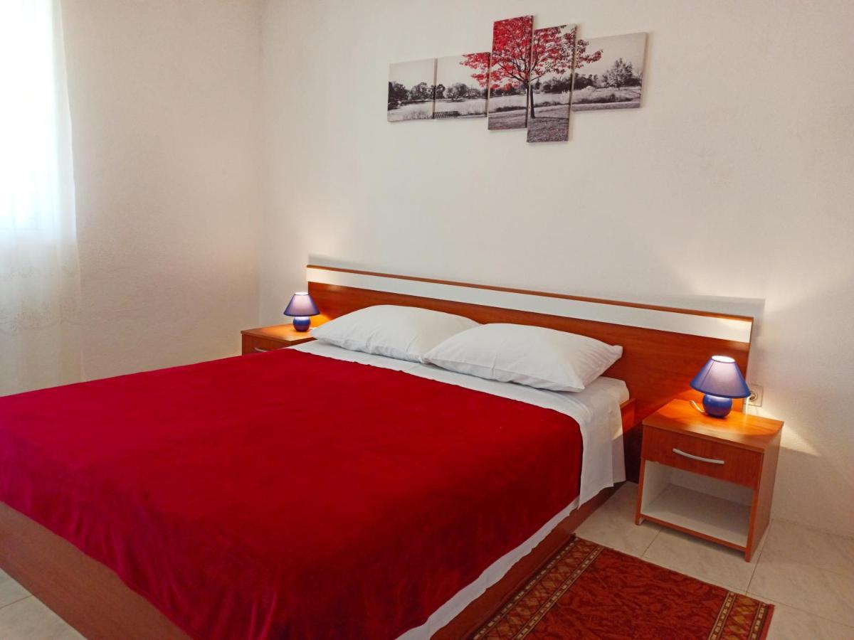 Apartments Sonija Gdinj Dış mekan fotoğraf
