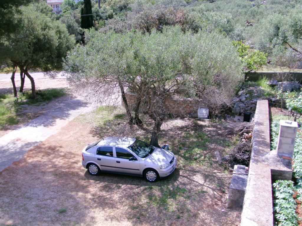 Apartments Sonija Gdinj Oda fotoğraf