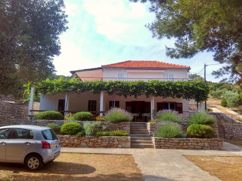 Apartments Sonija Gdinj Dış mekan fotoğraf